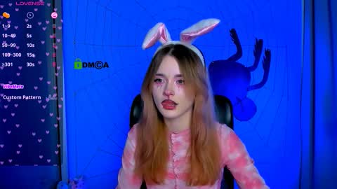 Little Liana  online show from 10.21.25