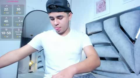 lianfox_ online show from 02.04.26