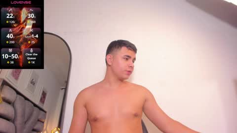 Snapshot of lianfox_ chatting on 05.05.26 lianfox_ online show from 05.05.26
