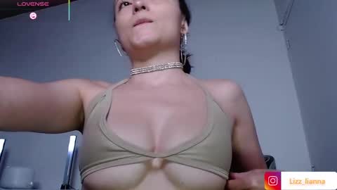 Snapshot of lianna_hot chatting on 03.06.25 --- buy my content naughty in my bio- online show from 03.06.25