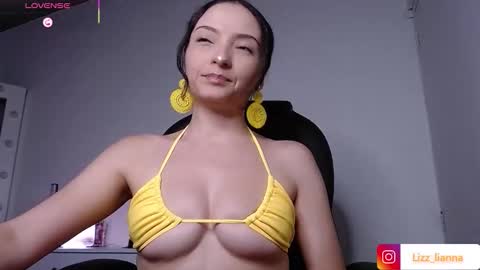 Snapshot of lianna_hot chatting on 09.13.25 --- buy my content naughty in my bio- online show from 09.13.25