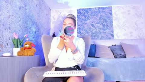 Lian online show from 03.31.26