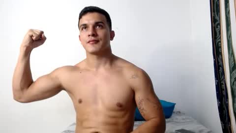 Snapshot of lianstonne chatting on 02.11.26 Liamstonne online show from 02.11.26