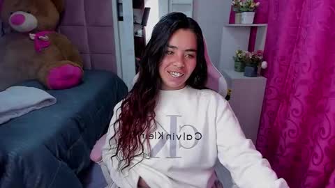 Snapshot of liany_taylor chatting on 02.15.26 liany_taylor online show from 02.15.26