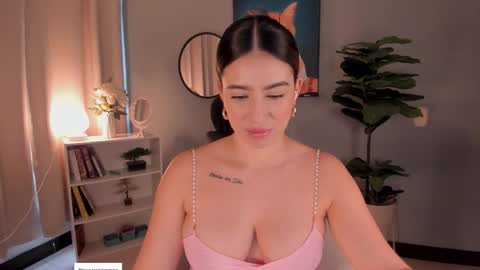 Lia online show from 11.11.25