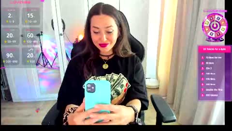 LiaQuinn online show from 06.10.26