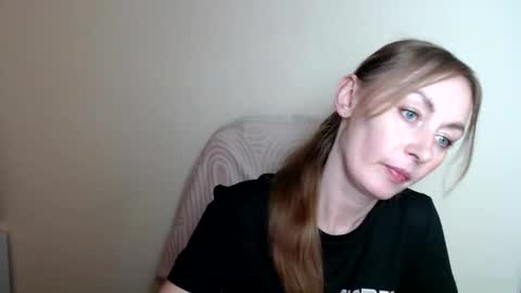 Lia online show from 06.06.26