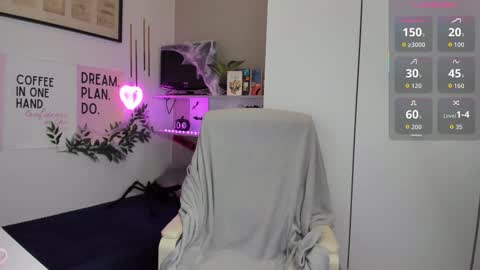 Lia online show from 11.07.25