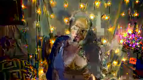 Snapshot of libertaamore chatting on 12.10.24 Liberta online show from 12.10.24