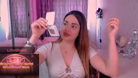Snapshot of libra_mia chatting on 06.18.26 libra_mia online show from 06.18.26