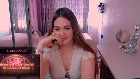 Snapshot of libra_mia chatting on 06.18.26 libra_mia online show from 06.18.26