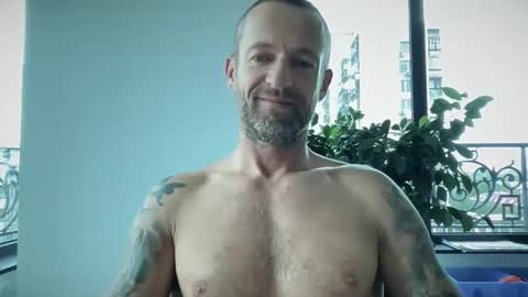 Snapshot of lick8me8hard chatting on 10.02.25 lick8me8hard online show from 10.02.25