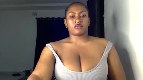 Snapshot of lick_my_pussyyy226651 chatting on 10.27.25 caira online show from 10.27.25