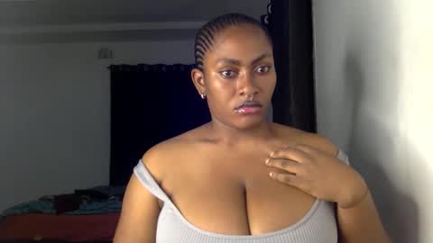 Snapshot of lick_my_pussyyy226651 chatting on 11.18.25 caira online show from 11.18.25