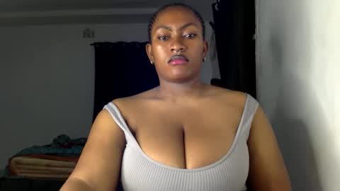 Snapshot of lick_my_pussyyy226651 chatting on 11.22.25 caira online show from 11.22.25