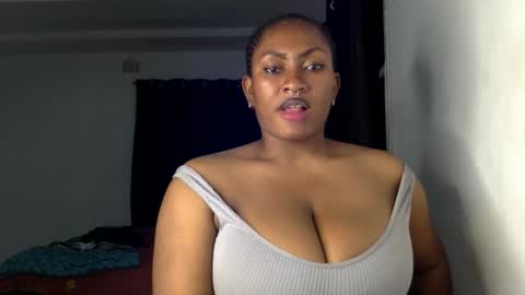 Snapshot of lick_my_pussyyy226651 chatting on 11.25.25 caira online show from 11.25.25