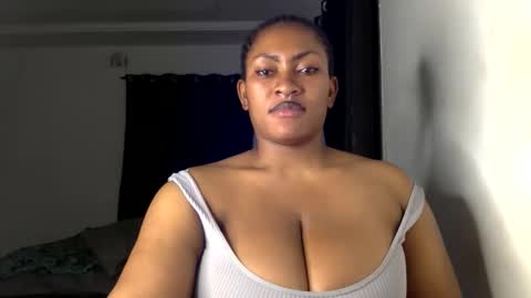 Snapshot of lick_my_pussyyy226651 chatting on 12.22.25 caira online show from 12.22.25