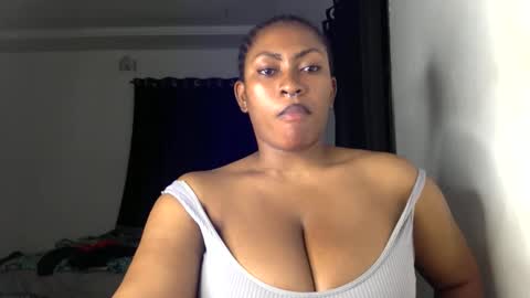 Snapshot of lick_my_pussyyy226651 chatting on 12.23.25 caira online show from 12.23.25