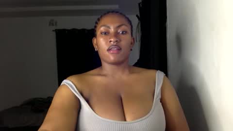 Snapshot of lick_my_pussyyy226651 chatting on 01.17.26 caira online show from 01.17.26