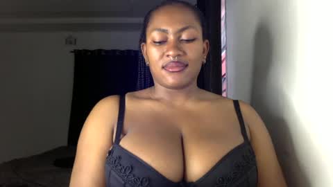 Snapshot of lick_my_pussyyy226651 chatting on 06.15.26 caira online show from 06.15.26