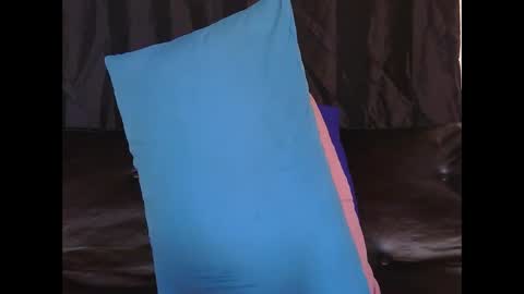 lickabletash98 online show from 01.12.25