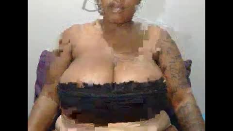 lickabletash98 online show from 02.06.25