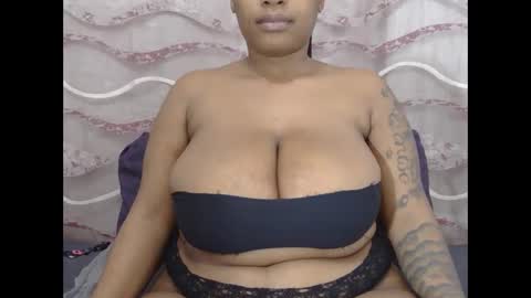 lickabletash98 online show from 10.11.25