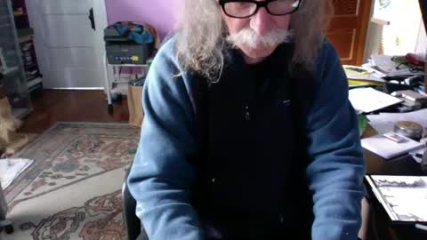 Snapshot of lickyouryoni chatting on 09.10.25 LickYourYoni online show from 09.10.25