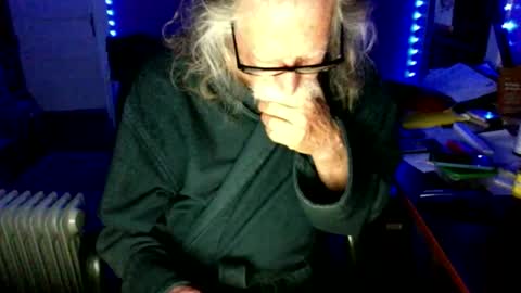 Snapshot of lickyouryoni chatting on 10.15.25 LickYourYoni online show from 10.15.25