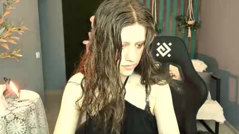 Hey My name is Lida online show from 07.12.26