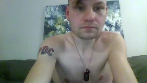 Snapshot of lighteye12489275 chatting on 03.01.25 lighteye12489275 online show from 03.01.25