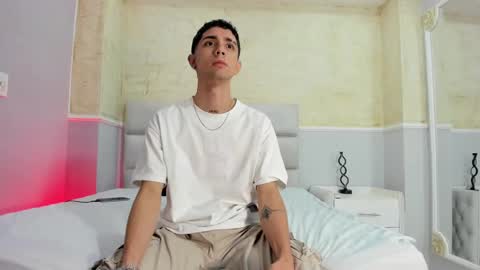 Snapshot of liiamhudson_ chatting on 02.03.25 L I I A M online show from 02.03.25