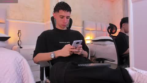 Snapshot of liiamhudson_ chatting on 03.07.25 L I I A M online show from 03.07.25