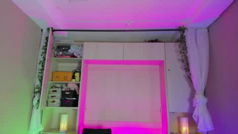         online show from 06.10.26