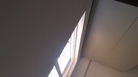 liiz5 online show from 10.05.25