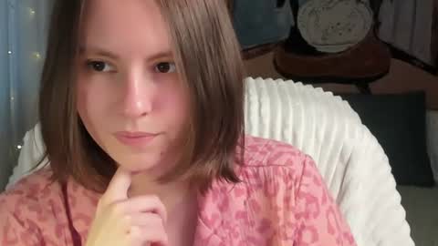Snapshot of likamil0ika chatting on 07.18.26 likamil0ika online show from 07.18.26