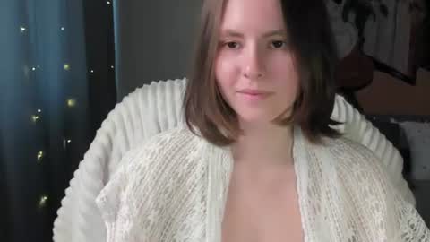Snapshot of likamil0ika chatting on 07.23.26 likamil0ika online show from 07.23.26