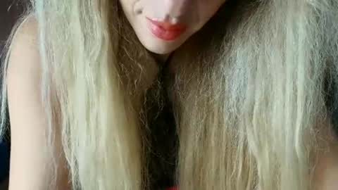 Mia                   Onlyfans link -  online show from 03.02.26