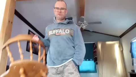 St pierre online show from 04.02.26