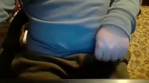 Snapshot of likestobewatchedm chatting on 02.10.25 N online show from 02.10.25