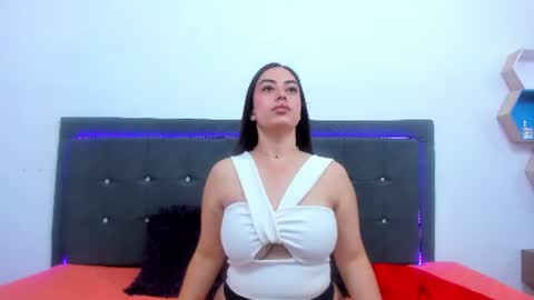 Lil Auroa  online show from 07.10.26