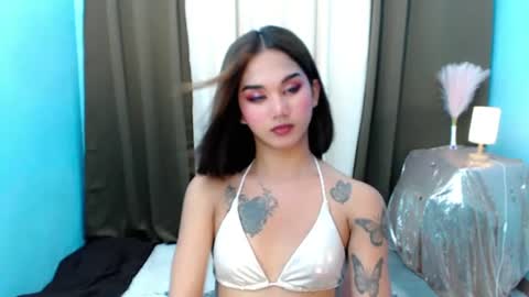 LILY online show from 06.11.26