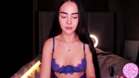 Snapshot of lil_gabbyg chatting on 01.20.25 Gabriela online show from 01.20.25