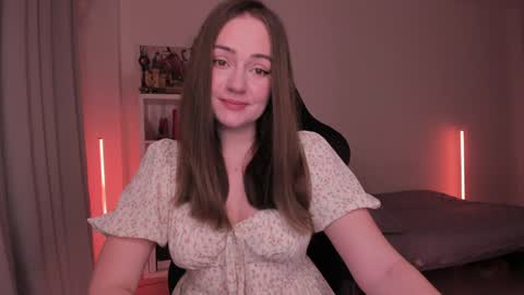 Snapshot of lil_happiness chatting on 01.30.25 for free registration 3 online show from 01.30.25