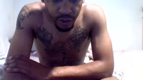 Snapshot of lil_shadow chatting on 02.21.25 Trae online show from 02.21.25