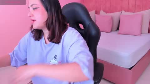 Lila  online show from 05.12.26