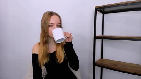 LiliaDesire online show from 12.02.24