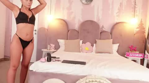 Dream Girl  online show from 07.27.26