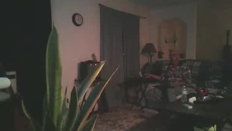 Snapshot of lildicksissy chatting on 11.14.25 lildicksissy online show from 11.14.25