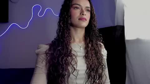 lili_evanss online show from 07.11.26